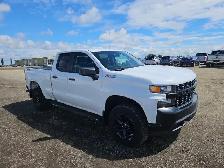 2019 Chevrolet Silverado 1500 - Photo 2