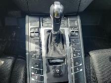 2015 Porsche Macan - Photo 21