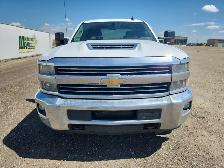 2018 Chevrolet Silverado 3500HD - Photo 8