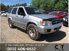 2004 Nissan Pathfinder SE - Photo 2