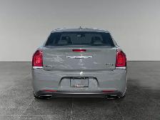 2019 Chrysler 300 S / RWD - Photo 5