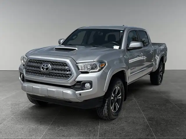 2017 Toyota Tacoma TRD Sport / 4x4