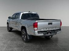 2017 Toyota Tacoma TRD Sport / 4x4 - Photo 4