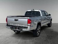 2017 Toyota Tacoma TRD Sport / 4x4 - Photo 7