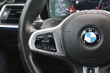 2022 BMW 3-Series - Photo 13