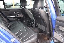 2022 BMW 3-Series - Photo 24