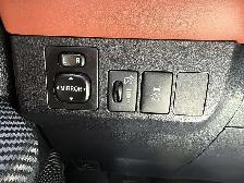 2014 Toyota RAV4 Limited - Photo 13