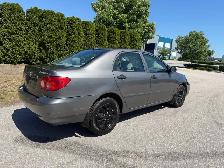 2007 Toyota Corolla CE 5 SPEED MANUAL - WHOLE CAR FOR PARTS - Photo 3