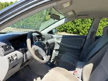 2007 Toyota Corolla CE 5 SPEED MANUAL - WHOLE CAR FOR PARTS - Photo 8