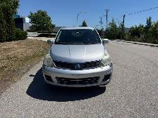 2008 Nissan Versa HB 6 speed manual a/c local bc - Photo 5