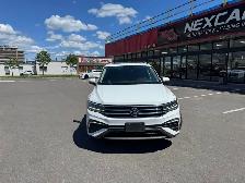 2023 Volkswagen Tiguan COMFORTLINE 7 PASS AWD LEATHER PAN/ROOF B - Photo 2