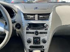 2009 Chevrolet Malibu LS | Power Tailgate | Power Windows - Photo 11