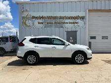 2019 Nissan Rogue AWD S | Command Start | Reverse Camera - Photo 4
