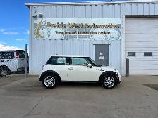2007 MINI Cooper S | Power Tailgate | Sunroof - Photo 4