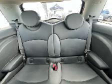 2007 MINI Cooper S | Power Tailgate | Sunroof - Photo 23