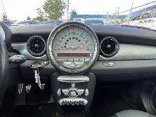 2007 MINI Cooper S | Power Tailgate | Sunroof - Photo 26