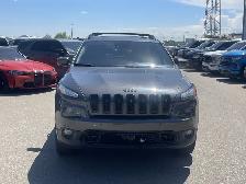 2017 Jeep Cherokee LIMITED 3.2L, V6/4WD/NAVI/B.CAM/LEATHER/ROOF - Photo 2