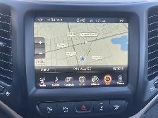 2017 Jeep Cherokee LIMITED 3.2L, V6/4WD/NAVI/B.CAM/LEATHER/ROOF - Photo 16