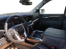 2025 GMC Sierra 1500 Elevation | 3.0L DURAMAX | PREMIUM PKG - Photo 13