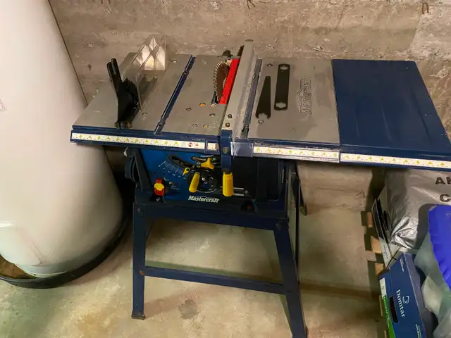 Banc de scie Mastercraft - 160$