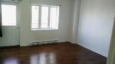 Beau grand 3 1/2 Style Condo / Villeray/ 1ER JUILLET - Photo 4