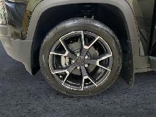 2026 Jeep Cherokee Overland - Photo 9