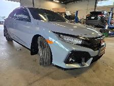 2019 Honda Civic Hatchback Sport Touring | No Accidents - Photo 7