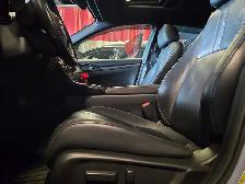 2019 Honda Civic Hatchback Sport Touring | No Accidents - Photo 10