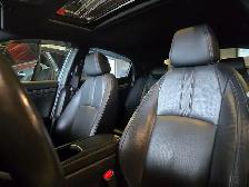2019 Honda Civic Hatchback Sport Touring | No Accidents - Photo 11