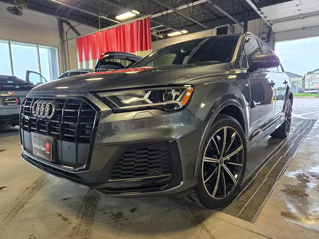 2022 Audi Q7 S-Line7 Seater | One Owner