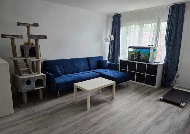Urgent!  3 chambres / bedrooms - Monk Angrignon Station