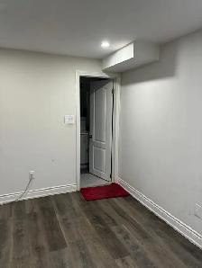 2-Bedroom Legal Basement for Rent - Bovaird & Chinguacousy, Bram - Photo 3
