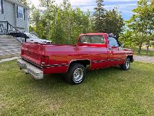 1985 Chevrolet C10 - Photo 2
