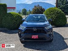 2021 Toyota RAV4 XLE - Photo 2