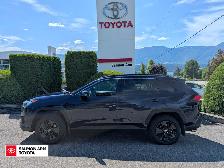 2021 Toyota RAV4 XLE - Photo 3