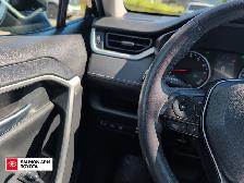 2021 Toyota RAV4 XLE - Photo 17