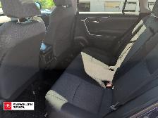 2021 Toyota RAV4 XLE - Photo 23