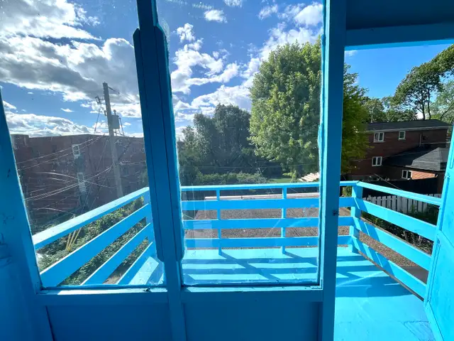 Metro near 5 1/2 room St Laurent duplex