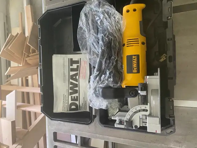 Dewalt biscuit joiner