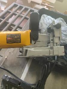 Dewalt biscuit joiner - Photo 3
