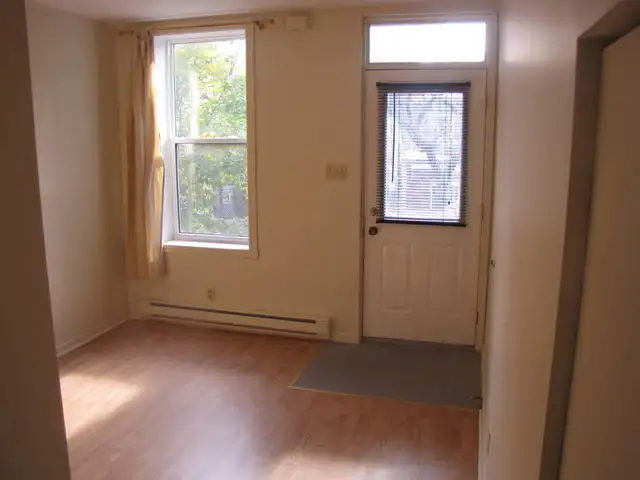 3 1/2 à louer à Rosemont à 1 min de la promenade Masson