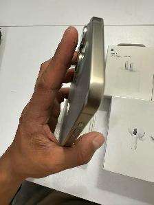 iPhone 15 Pro Max 512gb Airpods/Fast Charger/Delivery - Photo 2