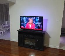 Moving sale ..couch recliner, table, chairs, lamps must go! - Photo 8