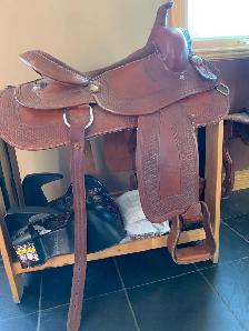 Saddle for sale - Photo 3