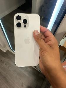 iPhone 16 Pro Max 256gb Airpods/Fast Charger/Delivery - Photo 3
