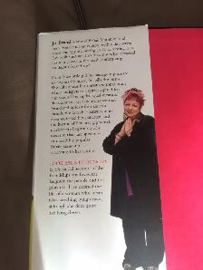 AUTOBIOGRAPHIE NEUVE ANGLAISE DE JO BRAND 311 PAGES: $5.00 - Photo 3