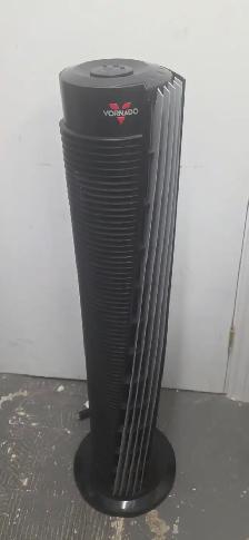 Vornado Tower 154 Plastic Metal Black Fan Like New
