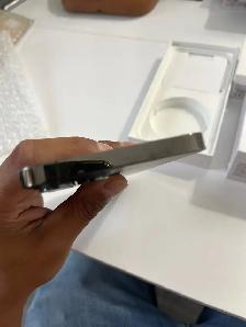 iPhone 12 Pro Max 128gb 98% batt Airpods/Adapter/Delivery - Photo 4