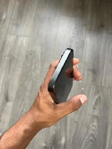 iPhone 15 Pro 128gb Airpods/Fast Charger/Delivery - Photo 2