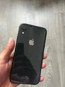 iPhone XR 64gb 98% battery health - Photo 3